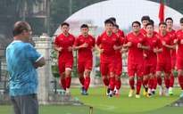 Bán kết SEA Games: Vì sao HLV Park chỉ đứng khoanh tay khi U.23 Việt Nam khởi động?