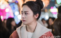 Nhân viên đoàn phim 'Hi Bye Mama' của Kim Tae Hee bị nghi nhiễm Covid-19