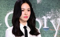 Song Hye Kyo bị tát sưng mặt, gặp khó khăn khi đóng ‘The Glory’