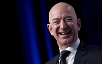 Jeff Bezos lần thứ tư đứng trên 'đỉnh của chóp' danh sách tỉ phú thế giới