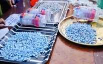 Bắt nghi phạm đưa hơn 8 kg ma túy từ nước ngoài về Bình Dương