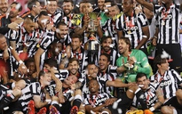 Juventus đi vào lịch sử nước Ý với cú Decima