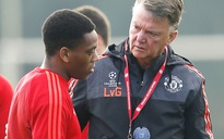 HLV Van Gaal: 'Lỗi ngu ngốc của Martial'