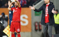 Guardiola: 'Xin tặng chiến thắng của Bayern cho Badstuber'