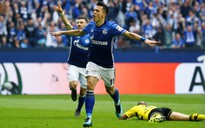 Dortmund gục ngã trên sân Schalke