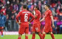 Bayern Munich nhận thất bại đầu tiên, Bundesliga có bảng xếp hạng lạ lùng nhất trong lịch sử