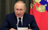 Tổng thống Putin tuyên bố thiết quân luật ở các vùng Ukraine do Nga kiểm soát