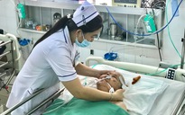 Mổ thâu đêm cứu sống Mẹ Việt Nam Anh hùng bị u não kích thước lớn