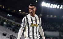Juventus 3 - 0 Crotone: Xem siêu phẩm đánh đầu của Ronaldo