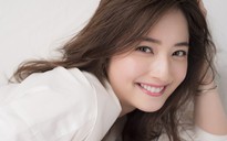 Nhan sắc hút hồn của 'mỹ nhân đẹp nhất Nhật Bản' bị chồng 'cắm sừng'