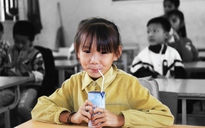 Thấy gì qua thông điệp của người đàn bà sữa Thái Hương về chương trình sữa học đường?