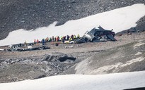 Máy bay chở 20 người ở Thụy Sĩ rơi vì nắng nóng?