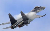 Tiêm kích Su-35 chặn F-22 ở Syria?