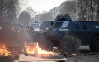 5.000 cảnh sát, xe bọc thép dàn sẵn ở Paris vì lo ngại biểu tình bạo lực