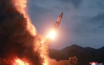 Triều Tiên ‘thử vũ khí mới’, dọa cắt đứt liên lạc với Hàn Quốc