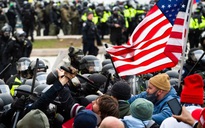 Một cảnh sát chết, 50 cảnh sát bị thương trong cuộc bạo loạn tại quốc hội Mỹ