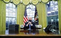 Tổng thống Biden nói gì về bức thư ông Trump để lại?