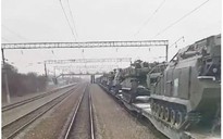Nga đưa tên lửa phòng không, xe tăng đến gần Ukraine?