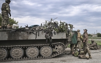 Chiến sự đến tối 22.5: Nga gia tăng không kích, pháo kích ở đông và nam Ukraine