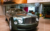 Cận cảnh Bentley Mulsanne Speed 2016 chính hãng về Việt Nam