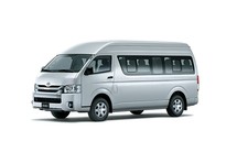 Toyota Hiace trở lại, giá rẻ hơn 240 triệu đồng