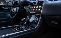 Jaguar giải thích lý do không trang bị màn hình lớn như xe… Trung Quốc