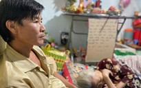 Những người ly hương ở Sài Gòn gượng dậy sau dịch Covid: Nắm tro của vợ, chông chênh tương lai