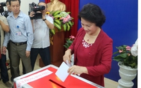 Bà Nguyễn Thị Kim Ngân và nhiều lãnh đạo bỏ phiếu ở quận Ba Đình