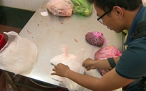 [VIDEO] Cảnh 'hô biến' heo nái thành thịt bò bằng hóa chất ở cửa hàng thịt sạch