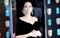 Angelina Jolie đóng phim kinh dị sau khi thỏa thuận chuyện con cái với Brad Pitt