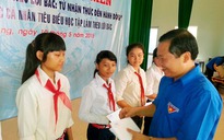 Trao học bổng Nguyễn Thái Bình - Báo Thanh Niên tại Sóc Trăng