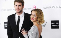 Miley Cyrus và Liam Hemsworth hạnh phúc hậu tái hợp