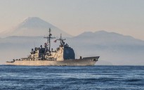 Tuần dương hạm Mỹ mắc cạn, gây tràn dầu ở Nhật Bản