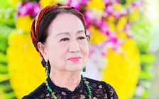 NSƯT Hồng Vân ở tuổi 74: Tôi vẫn yêu nghệ thuật như ngày đầu