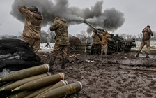 Xung đột Hamas-Israel có thể ảnh hưởng lượng đạn pháo Mỹ viện trợ Ukraine