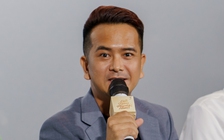 Hùng Thuận nói gì về chuyện 'cà khịa' Trấn Thành vụ 'bao nguyên rạp'?