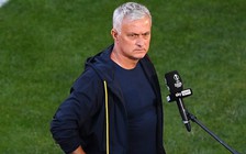 HLV Mourinho đáp trả chỉ trích không thể giúp Lukaku ghi bàn