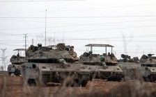 Bộ binh Israel đột kích Gaza