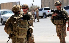 Tổng thống Biden cảnh báo Iran sau khi lực lượng Mỹ ở Trung Đông bị tấn công