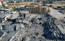 Tổng thống Putin cảnh báo về xung đột Hamas-Israel, Tổng thống Biden nêu giải pháp