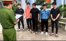 Bắt giam 5 thanh niên biểu diễn đua ô tô ở Vũng Tàu quay clip đăng TikTok