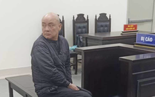 Dùng dao đâm phó chủ tịch phường vì bị cưỡng chế nhà xây trái phép