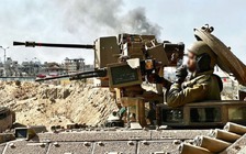 Israel tấn công dồn dập, đưa ra lựa chọn cho Hamas