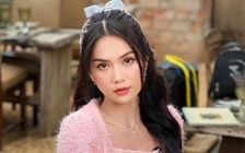 Phía Ngọc Trinh mở lại tài khoản mạng xã hội, xóa clip lái mô tô tranh cãi