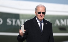 Đảng Dân chủ lo lắng về ông Biden