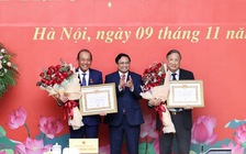 2 nguyên phó thủ tướng được trao tặng huy hiệu Đảng