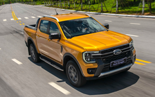 Lượng tiêu thụ xe bán tải giảm, Ford Ranger vẫn xây chắc ngôi vương doanh số