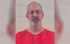 Giáo viên bị tố dọa giết một học sinh Hồi giáo vì vấn đề cờ Israel