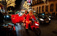 Rộn ràng không khí đón Giáng sinh trên khắp thế giới