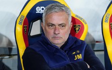 HLV Mourinho đổ lỗi khi AS Roma mất điểm